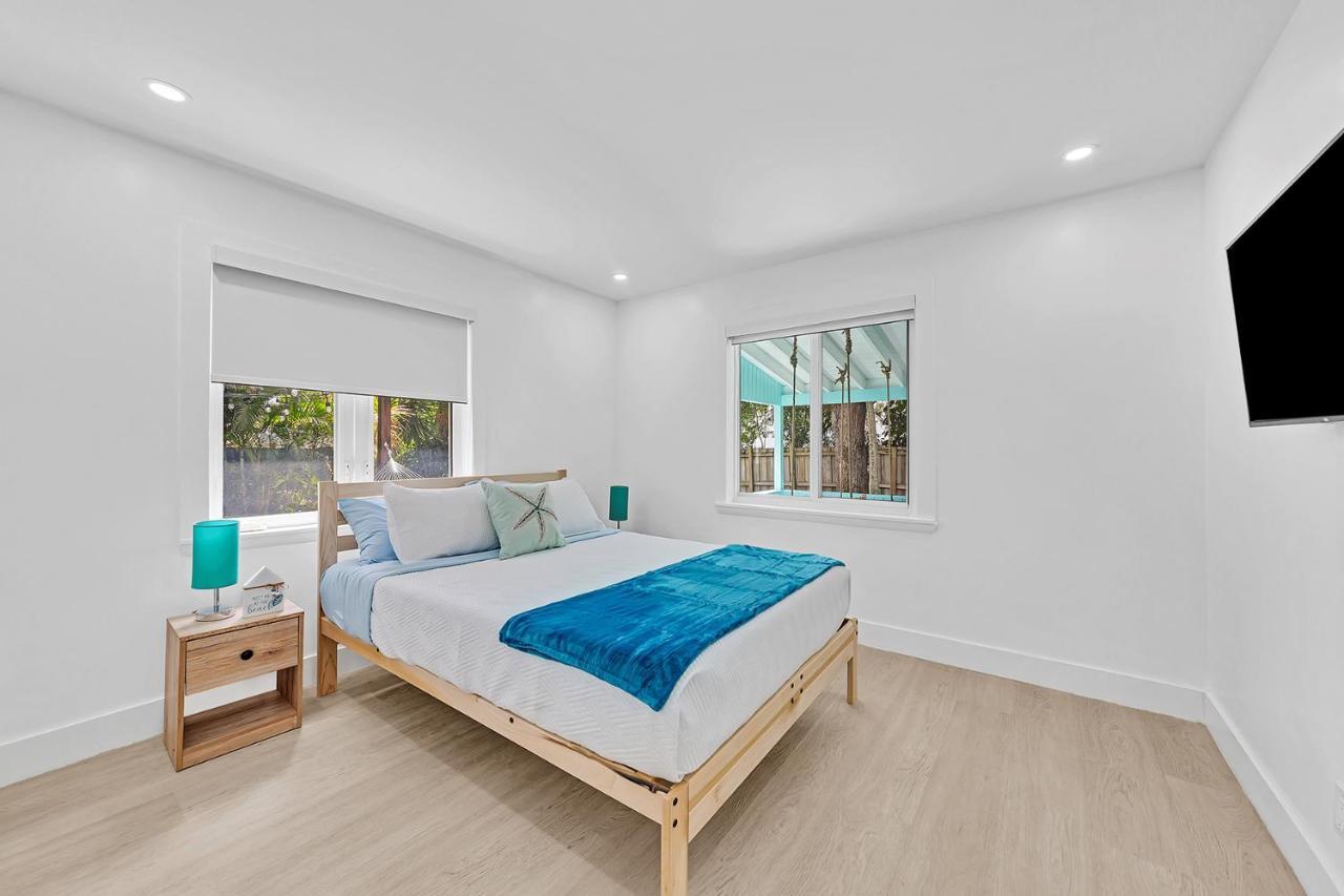 Welcome To Paradise! Secluded 4 Bed, 3 Bath, Pool 劳德代尔堡 外观 照片